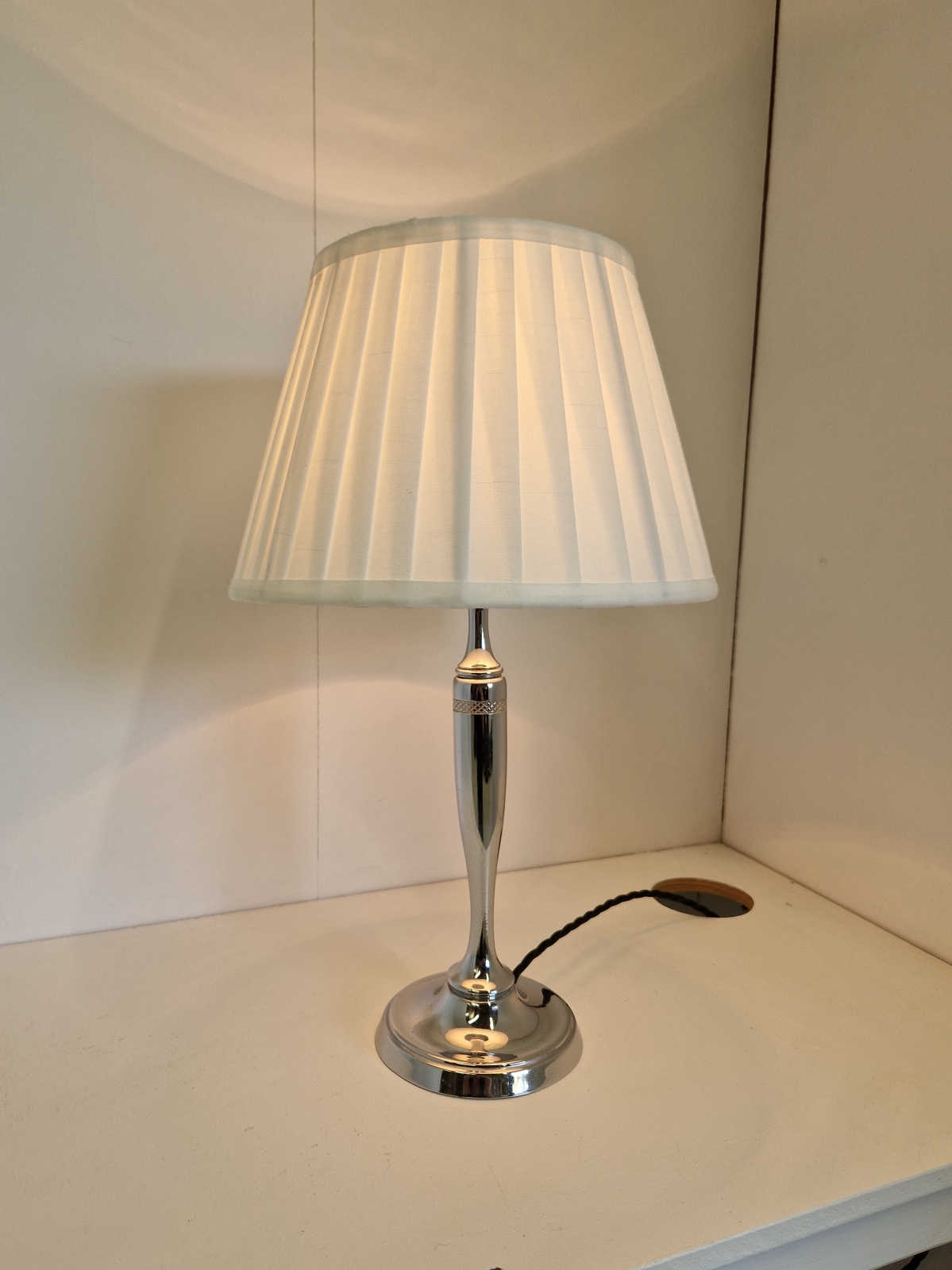 Best & Lloyd, Birmingham | 2 Edwardian Table Standards | England c.1910 - Image 2