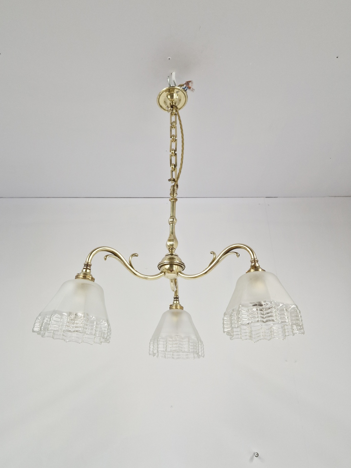 The General Electric Company (G.E.C) | Small Traditional Ceiling Fitting | England c.1920 - Image 5