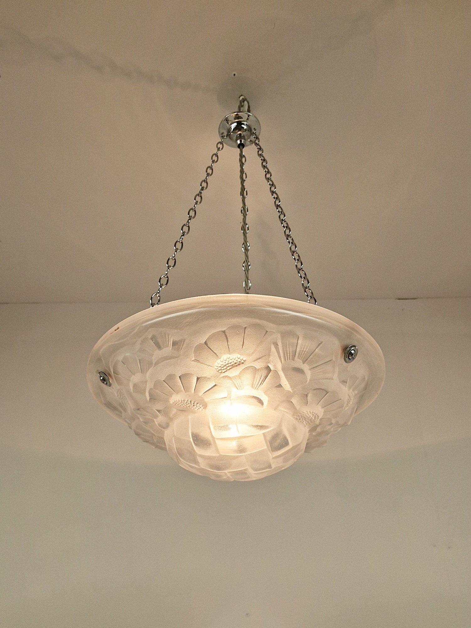 Verrerie D’art Degué | Frosted Art Deco Glass Plafonnier | France c.1930 | SOLD - Image 4