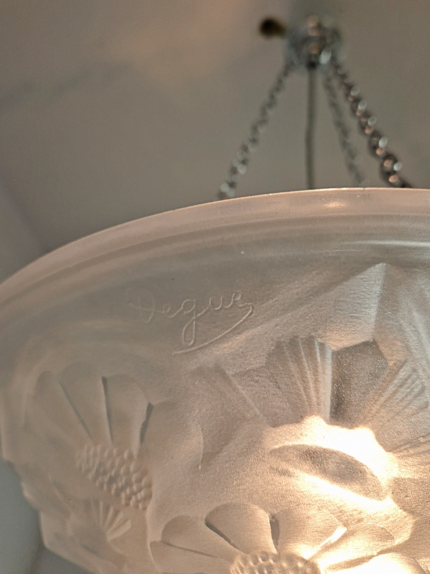 Verrerie D’art Degué | Frosted Art Deco Glass Plafonnier | France c.1930 | SOLD - Image 8