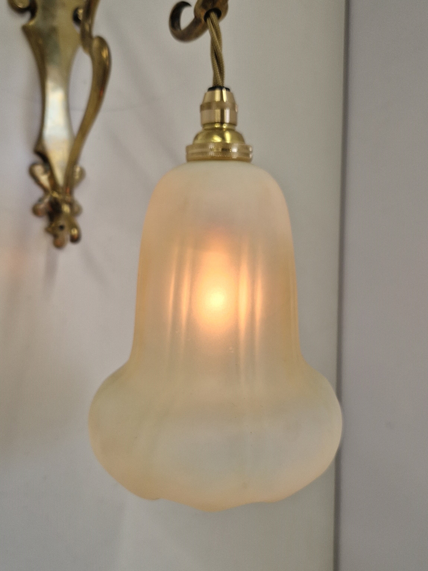 Unsigned | Art Nouveau Cast Brass Wall Light | England c.1905 | SOLD - Image 8