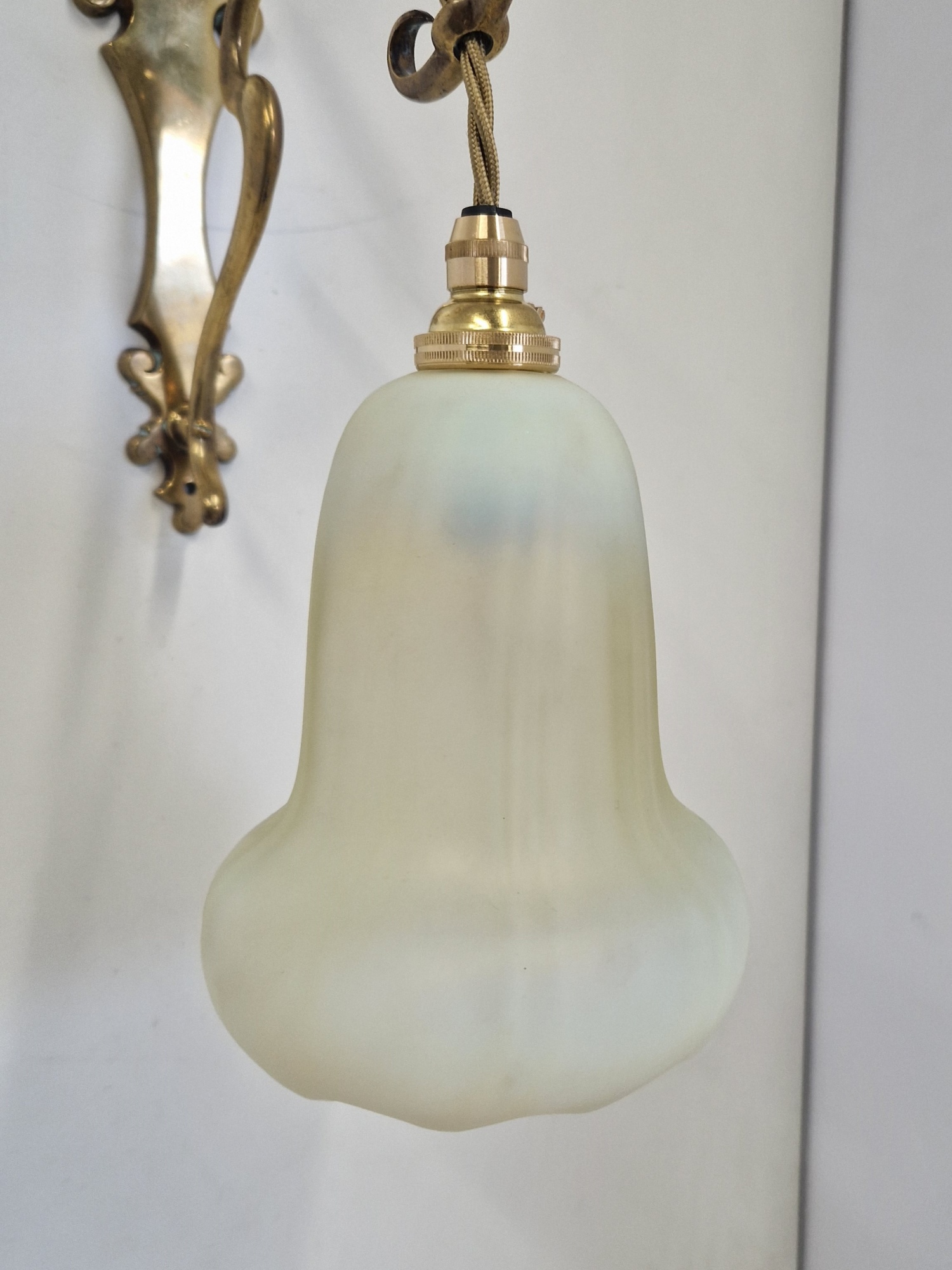 Unsigned | Art Nouveau Cast Brass Wall Light | England c.1905 | SOLD - Image 9