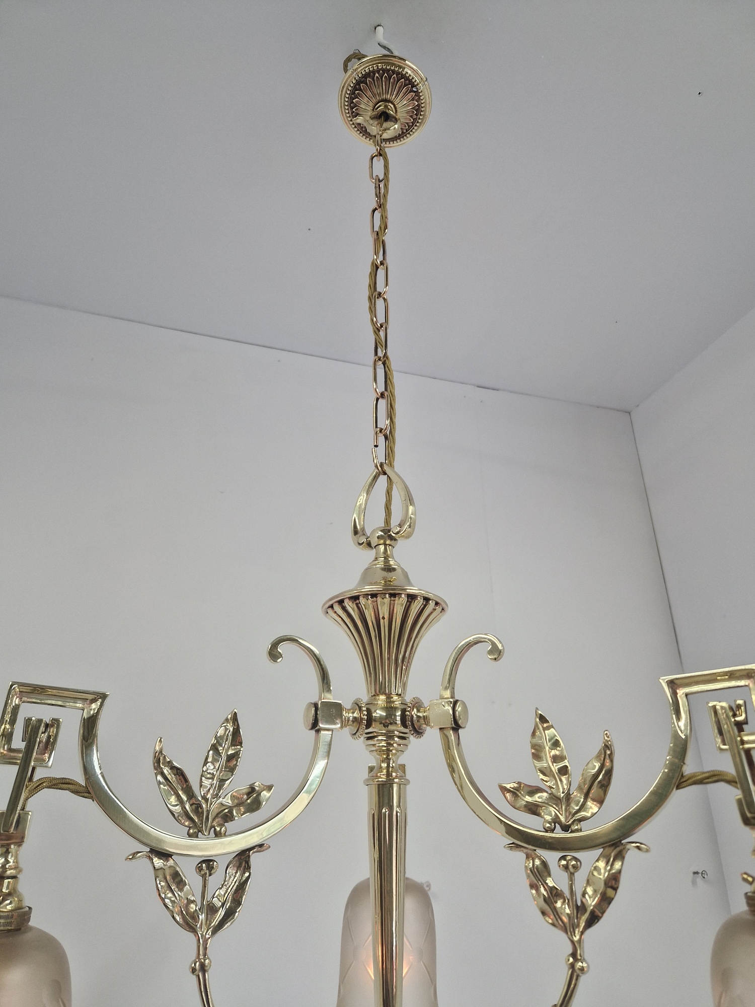 Unsigned | Traditional Edwardian 3-Branch Electrolier | England c.1910-1920 | SOLD - Image 9