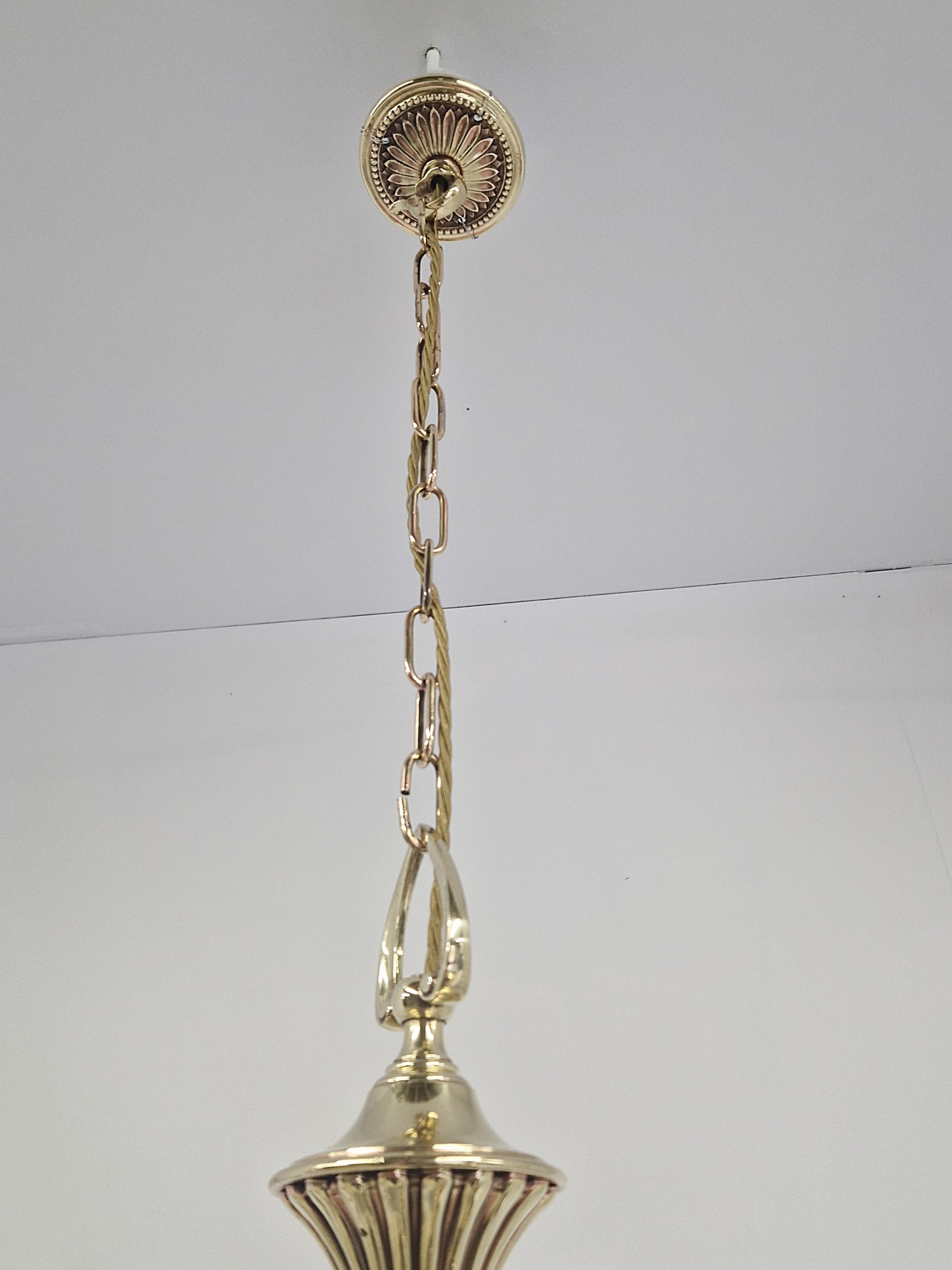 Unsigned | Traditional Edwardian 3-Branch Electrolier | England c.1910-1920 | SOLD - Image 10