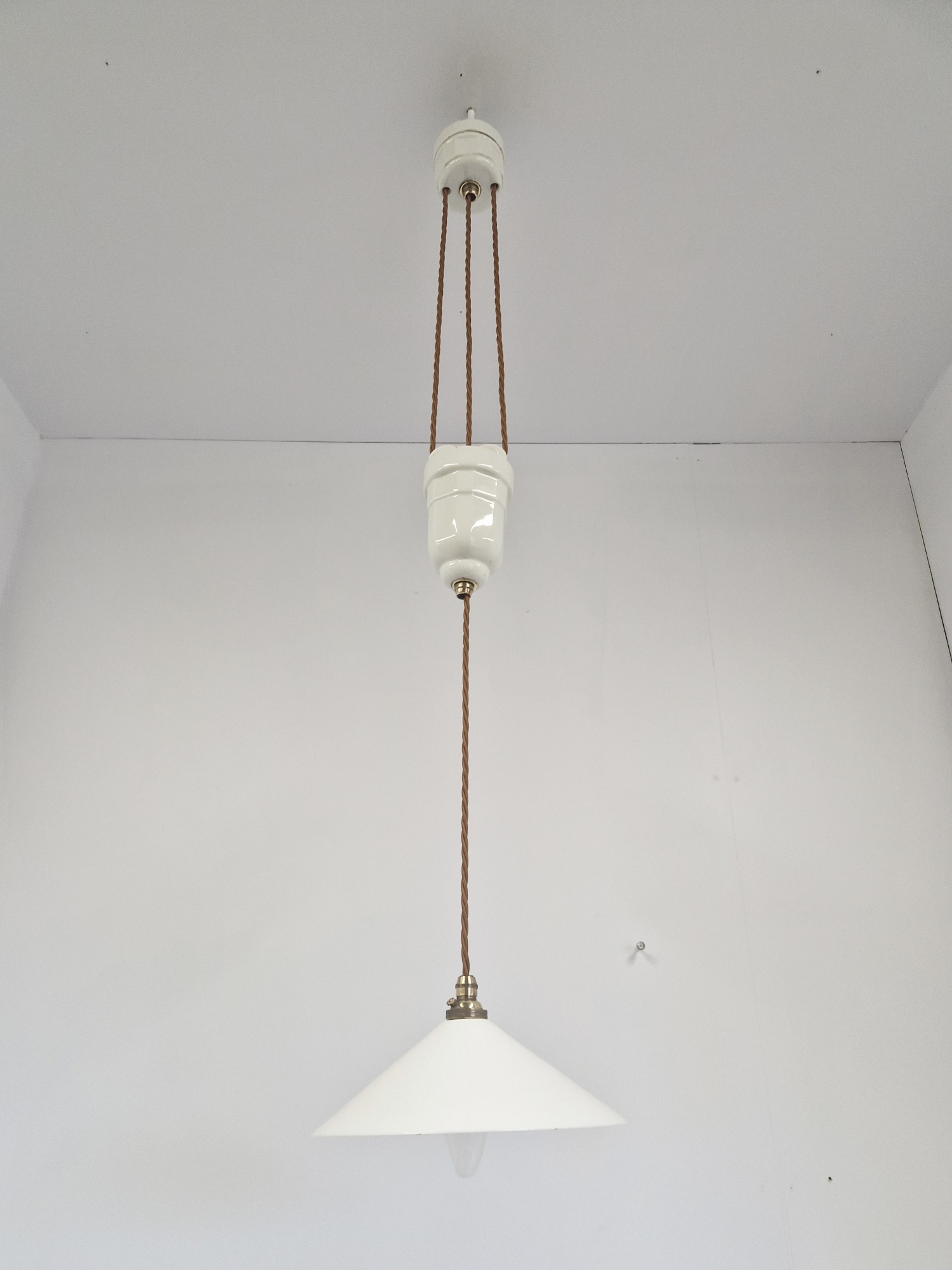 Unsigned | Ceramic "Rise & Fall" Pendant Light | France C.1920-39 - Image 5