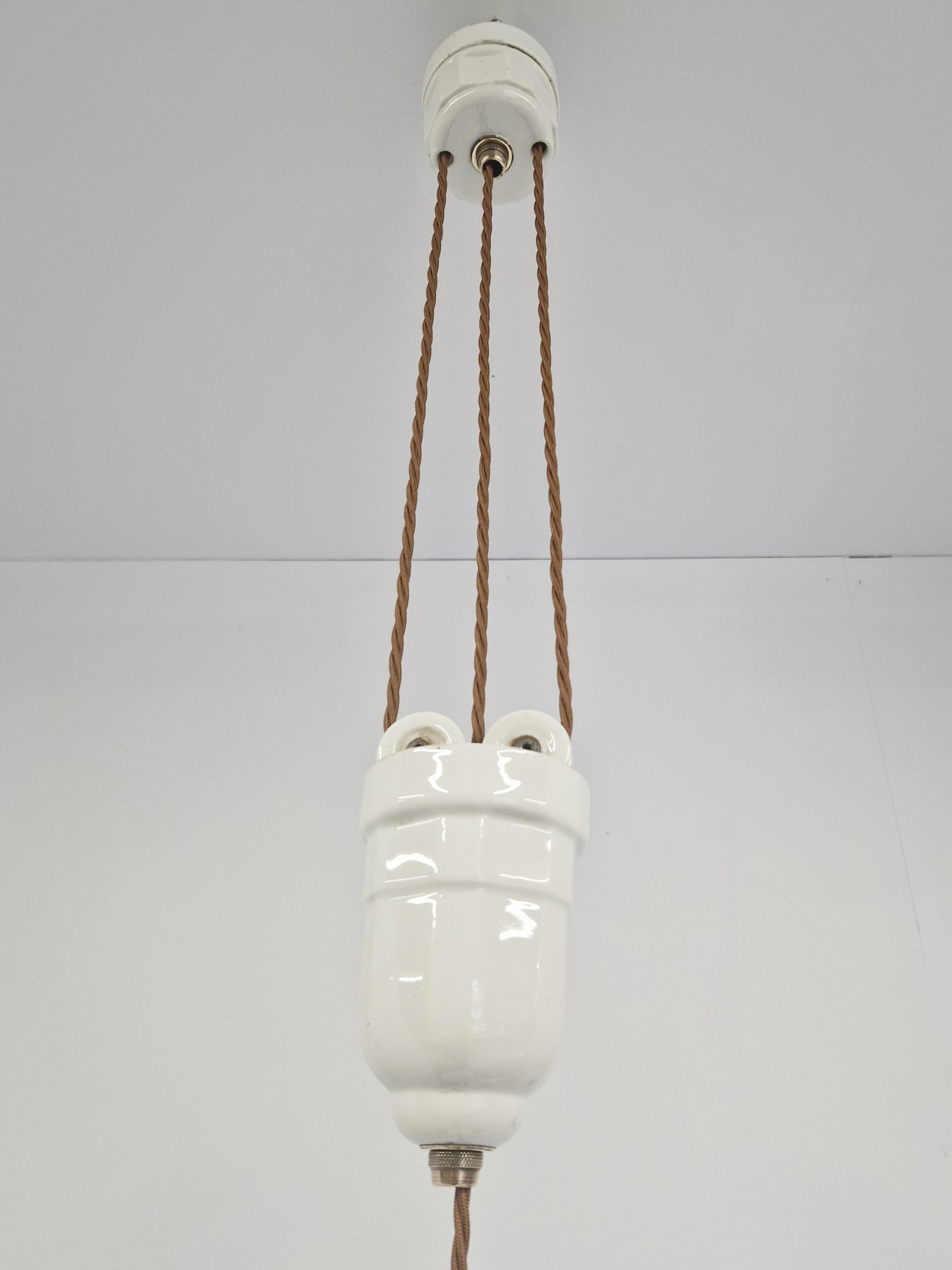 Unsigned | Ceramic "Rise & Fall" Pendant Light | France C.1920-39 - Image 7