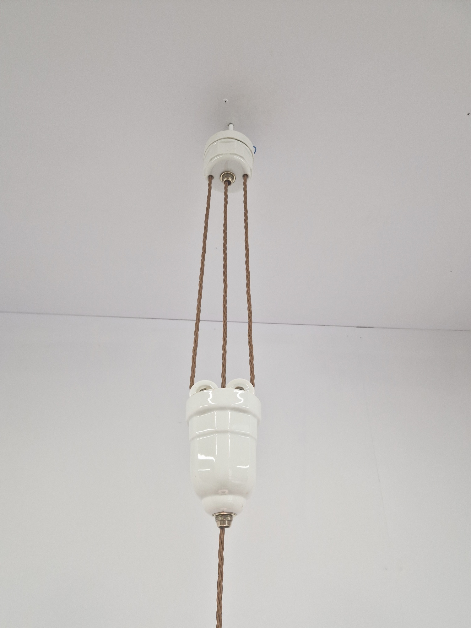 Unsigned | Ceramic "Rise & Fall" Pendant Light | France C.1920-39 - Image 9