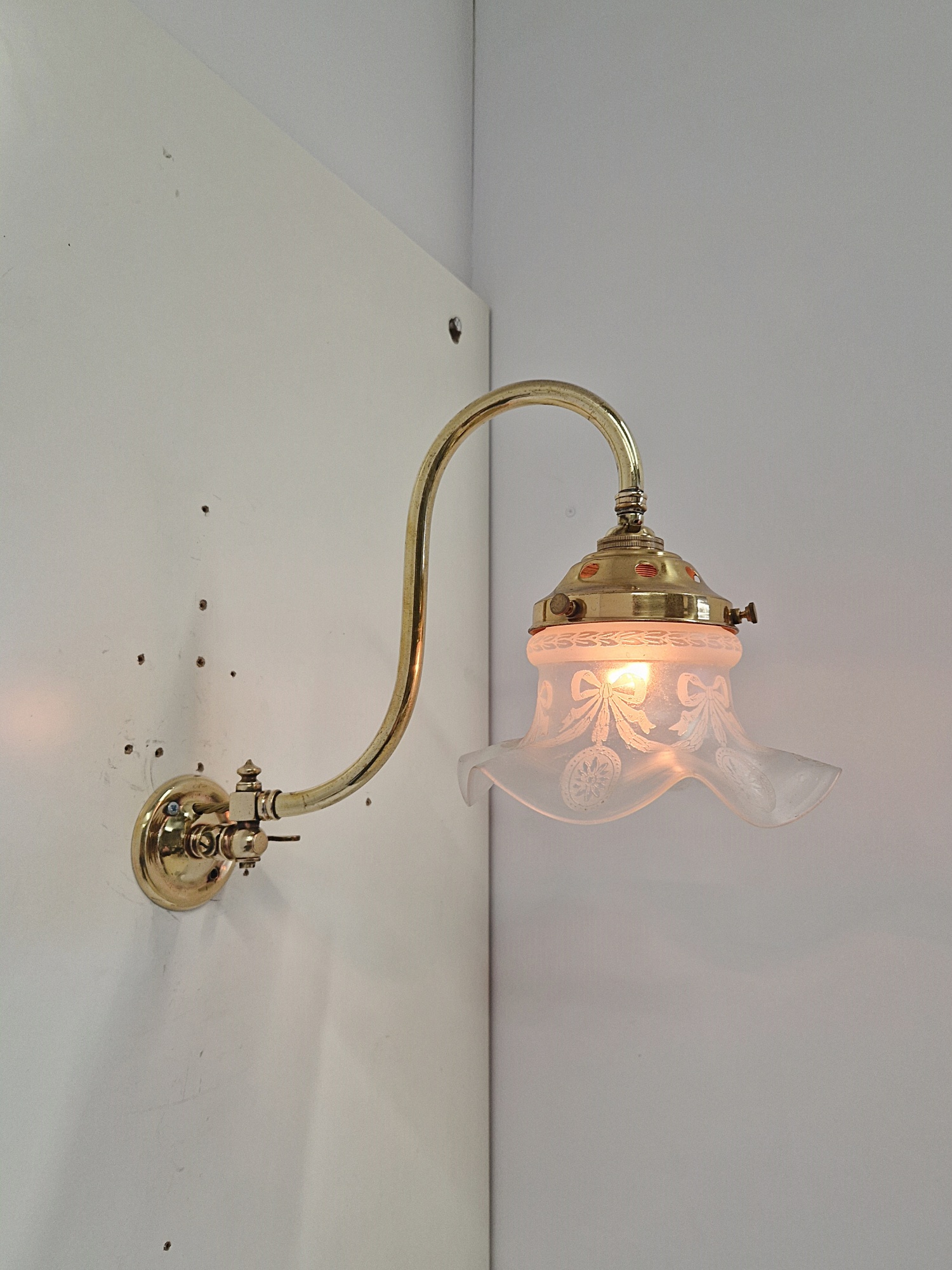 Unsigned | 5 Similar Swivel-Neck Gas Wall Lights | SOLD - Image 6