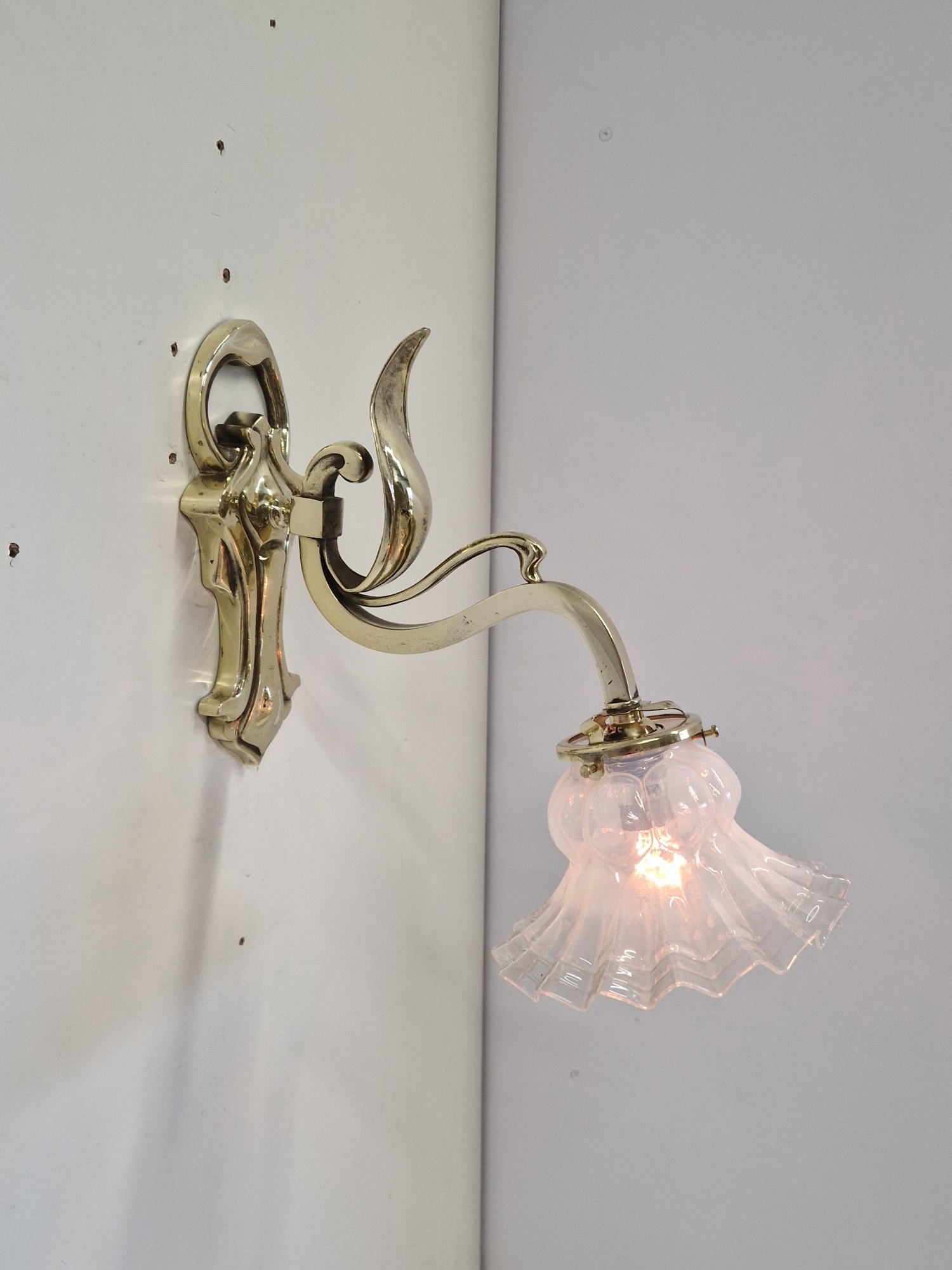 Unsigned | 2 Art Nouveau Wall Lights | France c.1910-20 - Image 2