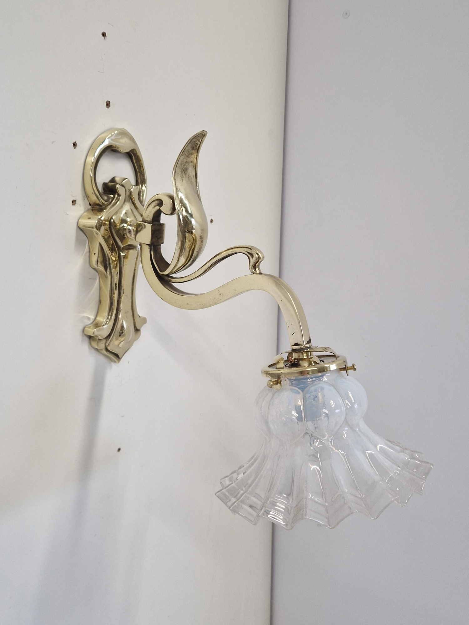 Unsigned | 2 Art Nouveau Wall Lights | France c.1910-20 - Image 3