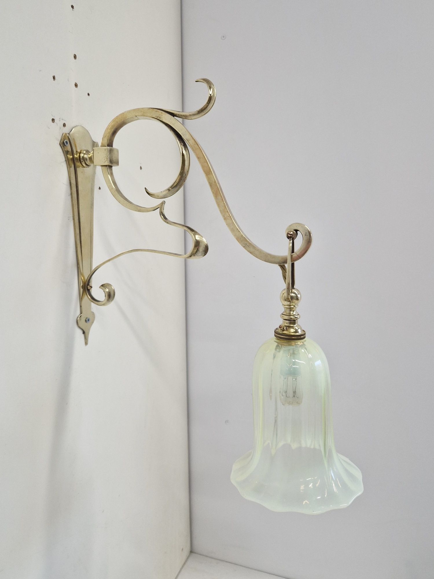 The General Electric Company (G.E.C) | 3 Art Nouveau Brass Wall Lights | England Early c.20th | SOLD | SOLD - Image 3