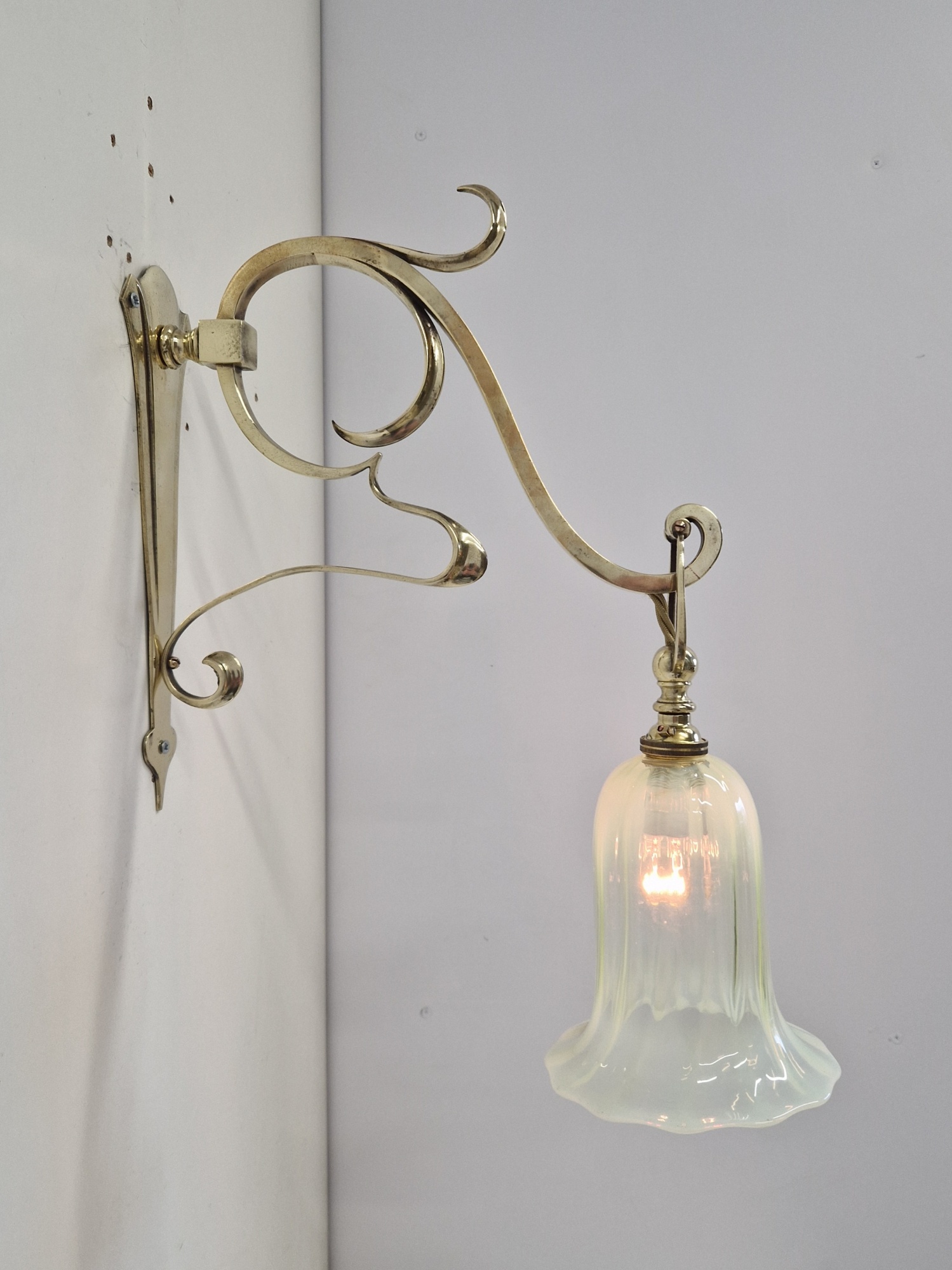 The General Electric Company (G.E.C) | 3 Art Nouveau Brass Wall Lights | England Early c.20th | SOLD | SOLD - Image 6