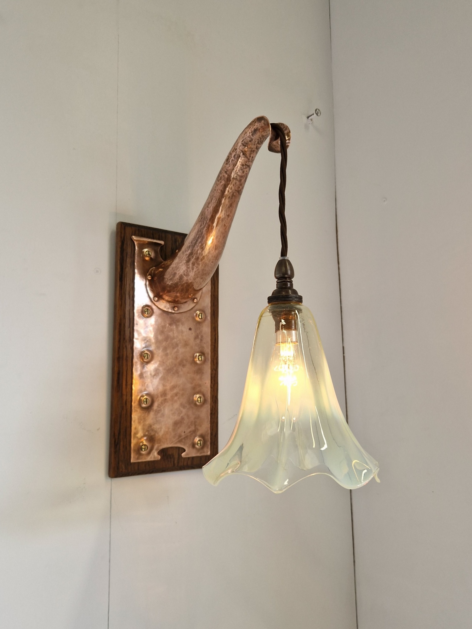 Style of Jesson Birkett & Co (Faulkner Bronze co.) | Arts & Crafts Wall Light | England c.1900 | SOLD - Image 2