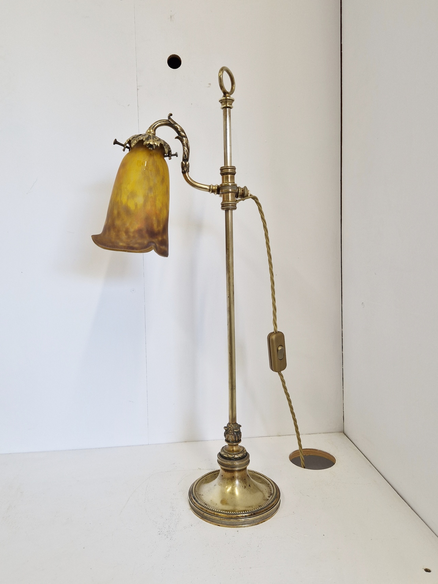 Maison Gagneau, Paris with Muller Frères | Neoclassical "Student" Lamp | France c.1925 | SOLD - Image 3