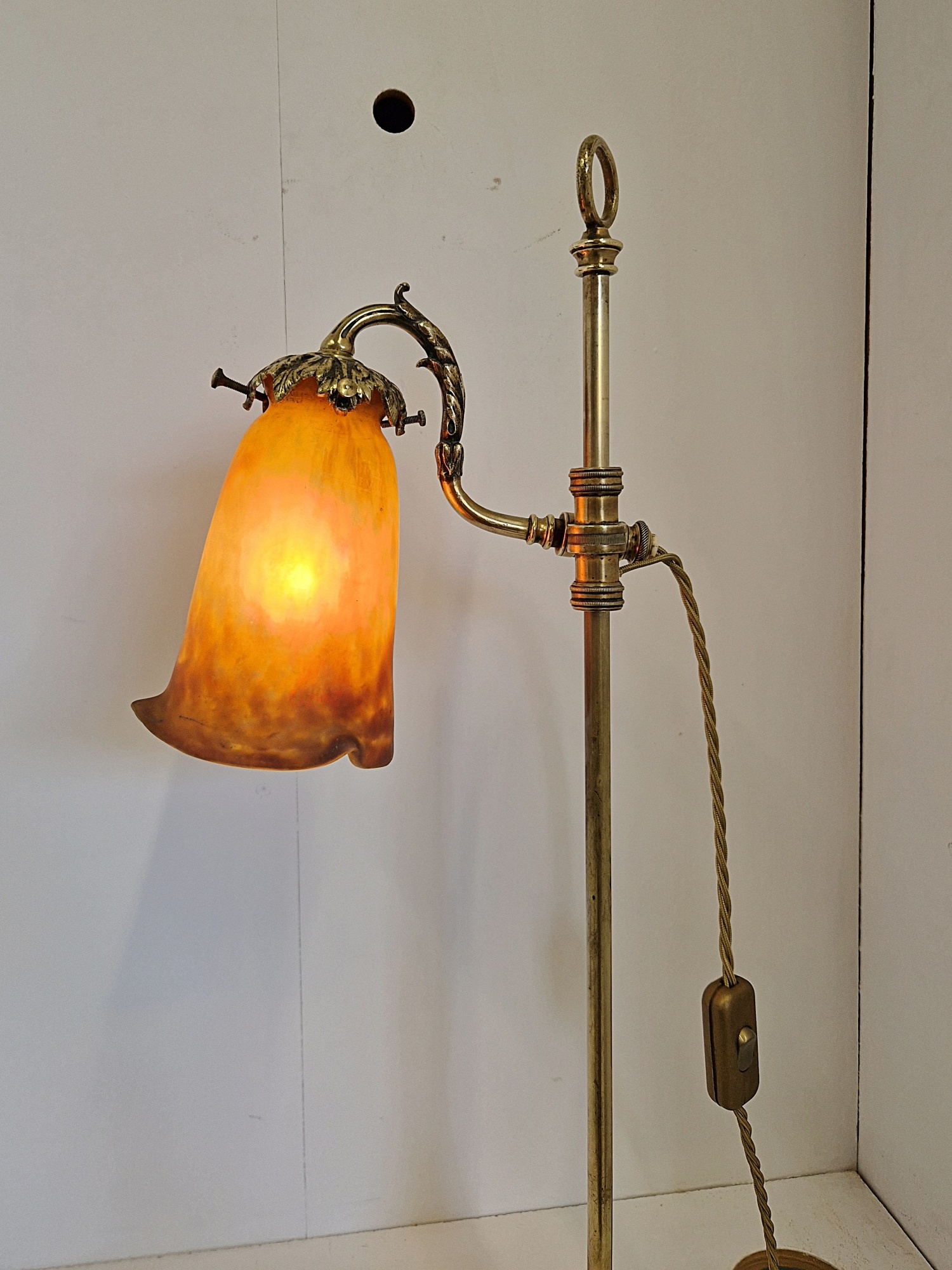 Maison Gagneau, Paris with Muller Frères | Neoclassical "Student" Lamp | France c.1925 | SOLD - Image 4