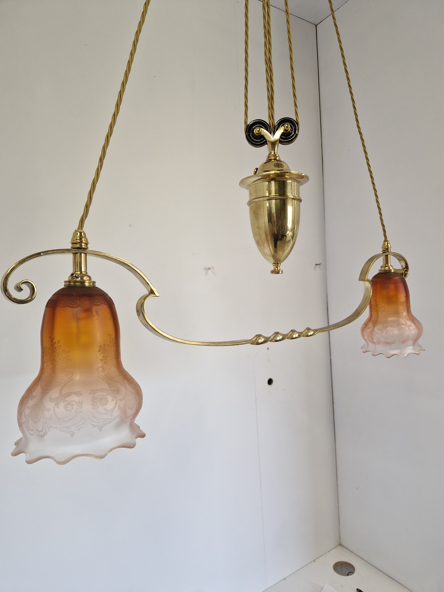 Unsigned | Edwardian "Rise & Fall" Ceiling Light | England c.1905 - Image 7