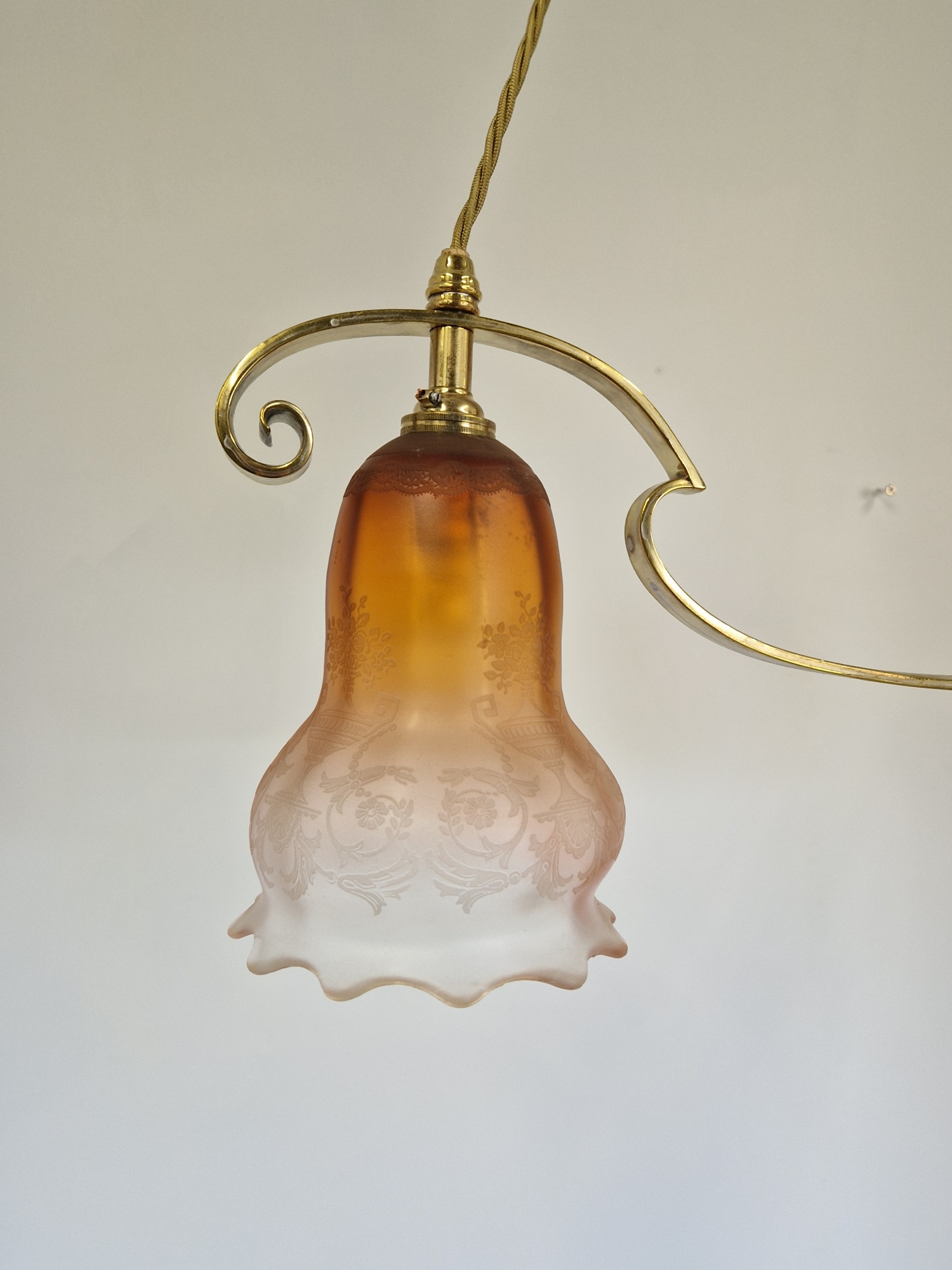 Unsigned | Edwardian "Rise & Fall" Ceiling Light | England c.1905 - Image 8