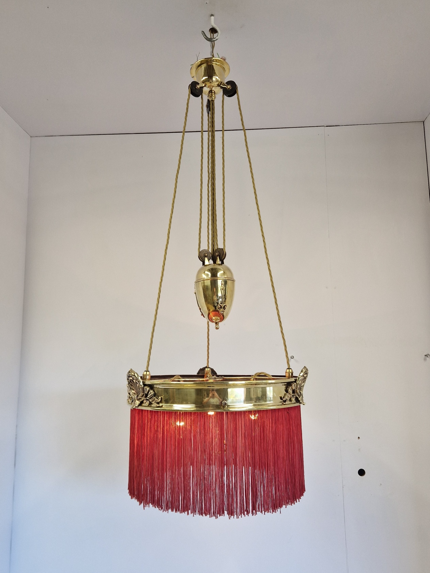 Unsigned | Traditional Circular Rise & Fall Chandelier | England c.1915 | SOLD - Image 2