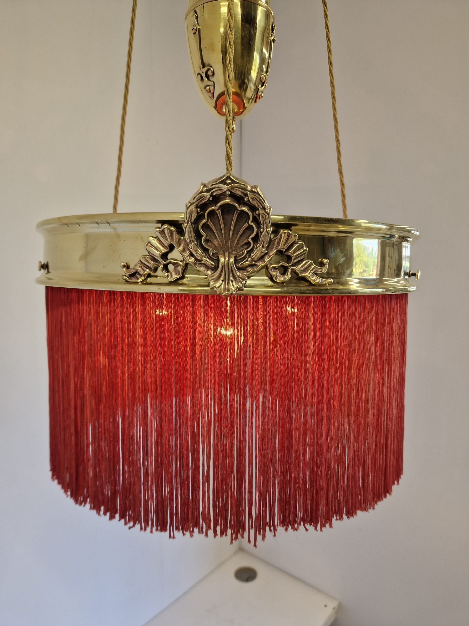 Unsigned | Traditional Circular Rise & Fall Chandelier | England c.1915 | SOLD - Image 9