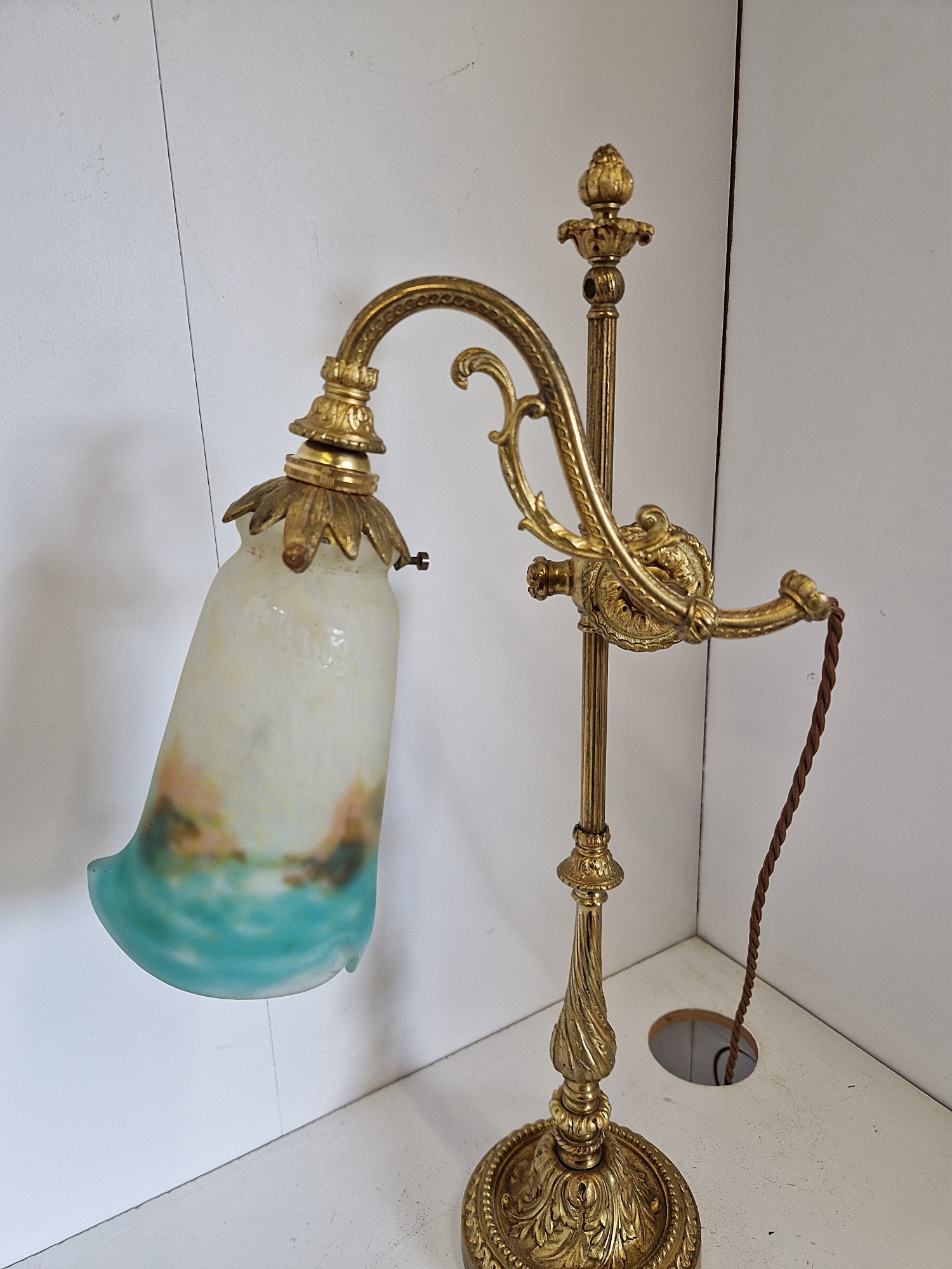 L'Universe F.D, Paris with Muller Frères, Luneville | Neo-Classical "Pump" Lamp | France c,1920 | SOLD - Image 5