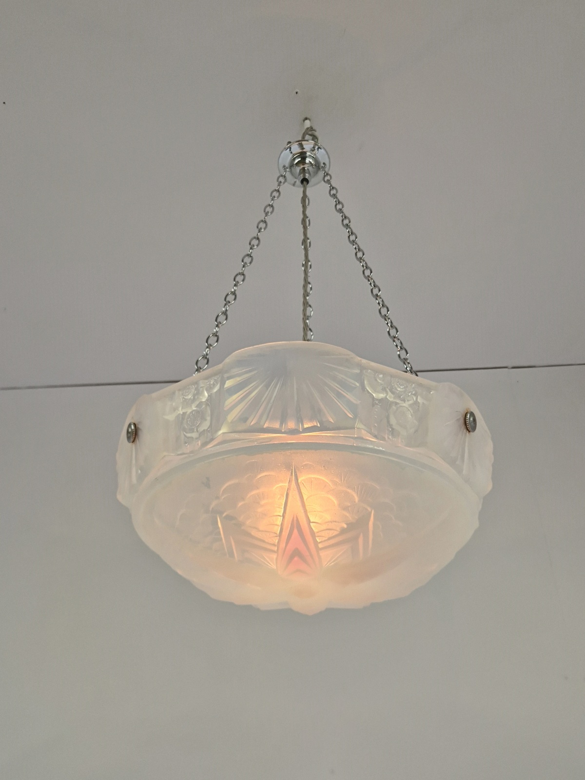 Muller Frères, Luneville | Opalescent Art Deco Plafonnier | France c.1925 | SOLD - Image 4