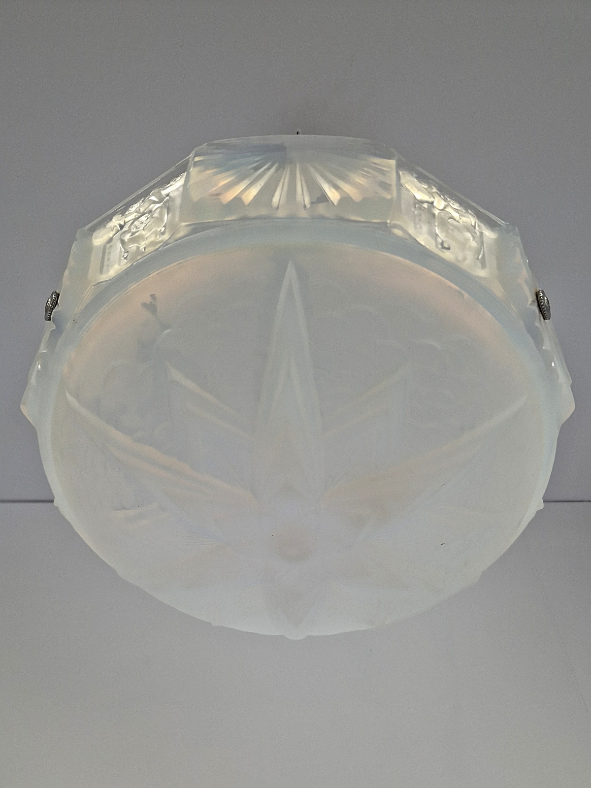 Muller Frères, Luneville | Opalescent Art Deco Plafonnier | France c.1925 | SOLD - Image 7