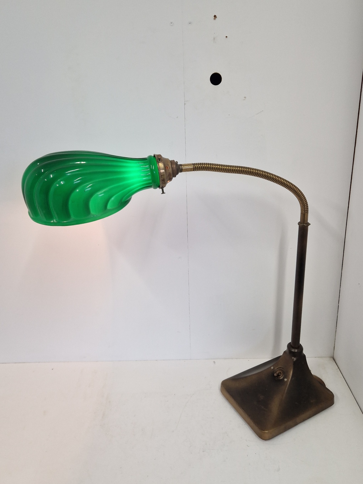 Unsigned | Large Banker's Desk Lamp | England 1910-20 | SOLD - Image 8