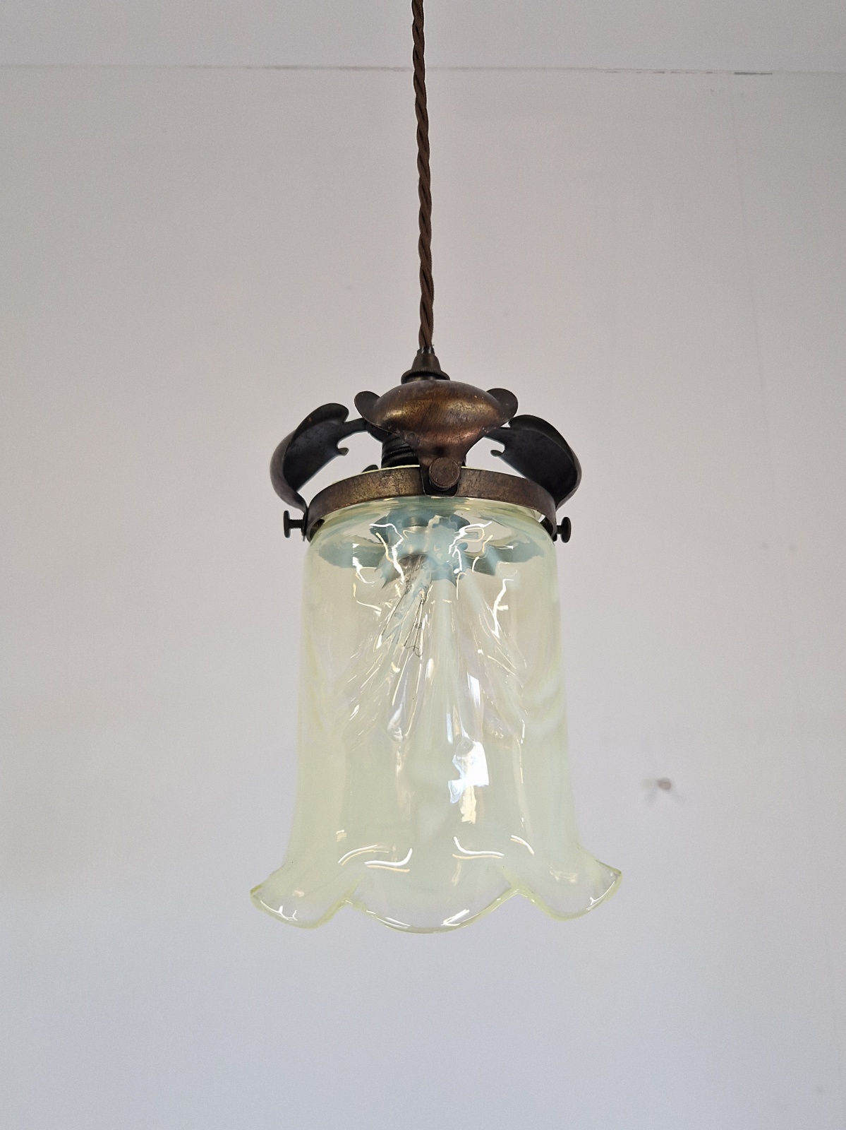 Cranmer & Cheshire, Birmingham | 2 Arts & Crafts Vaseline Glass Pendants | England c1905 - Image 7