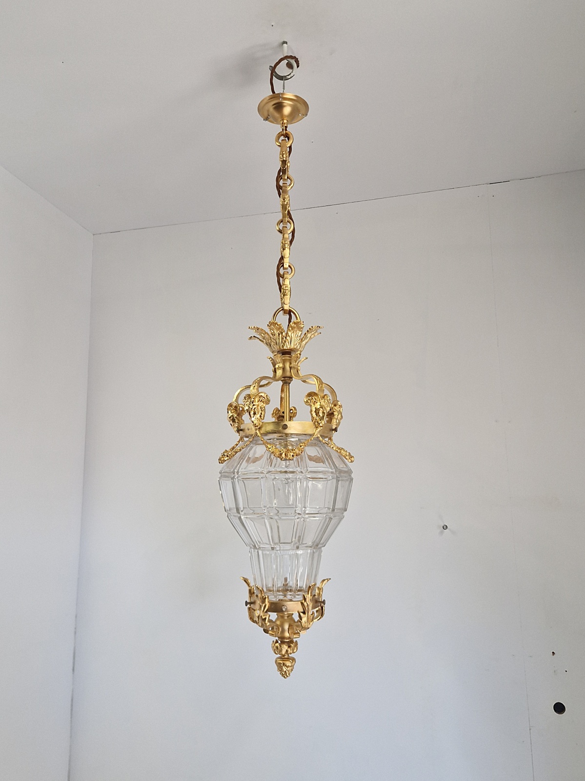 Attributed Escaré & Danelle | Large Gilded "Versailles" Prism Lantern | England Early c.20th - Image 3