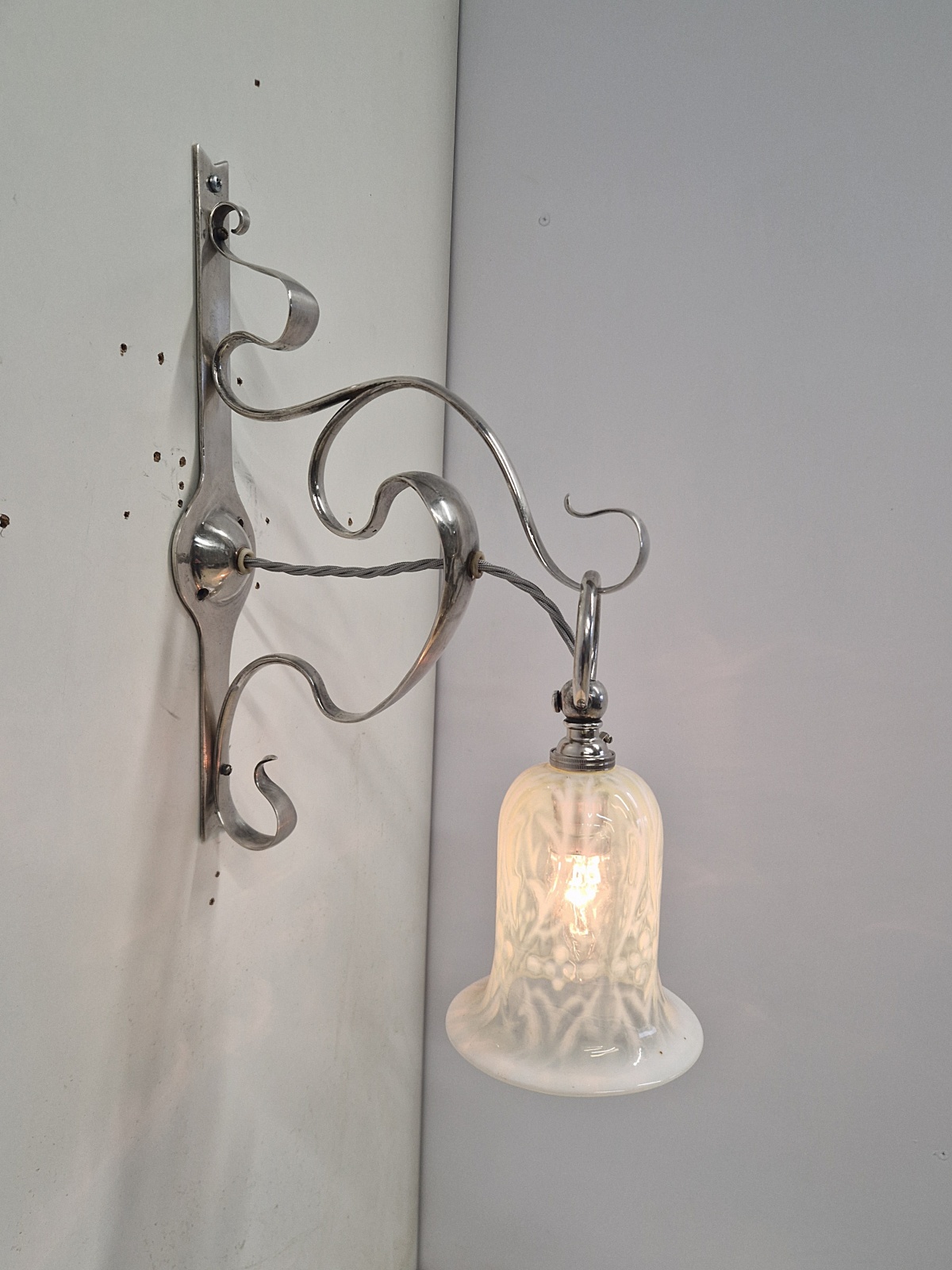 Attributed F & C Osler | 3 Arts & Crafts Silver-Plated Wall Lights | England c.1905 - Image 2