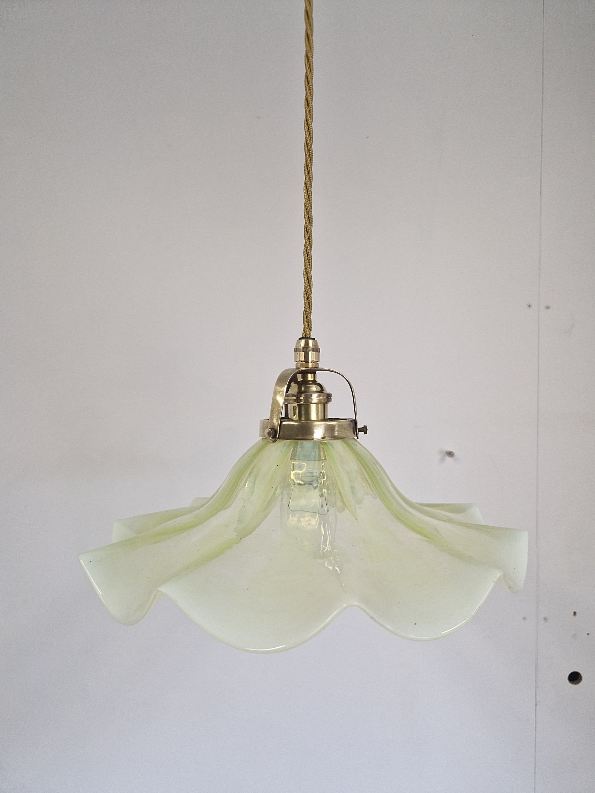 Unsigned | Vaseline-glass Coolie Pendant | France c.1915 - Image 7