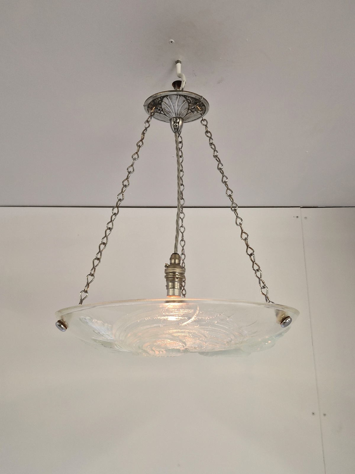 Ernst-Marius Sabino | "Les Oiseaux" Opalescent glass plafonnier | France c.1930 - Image 2