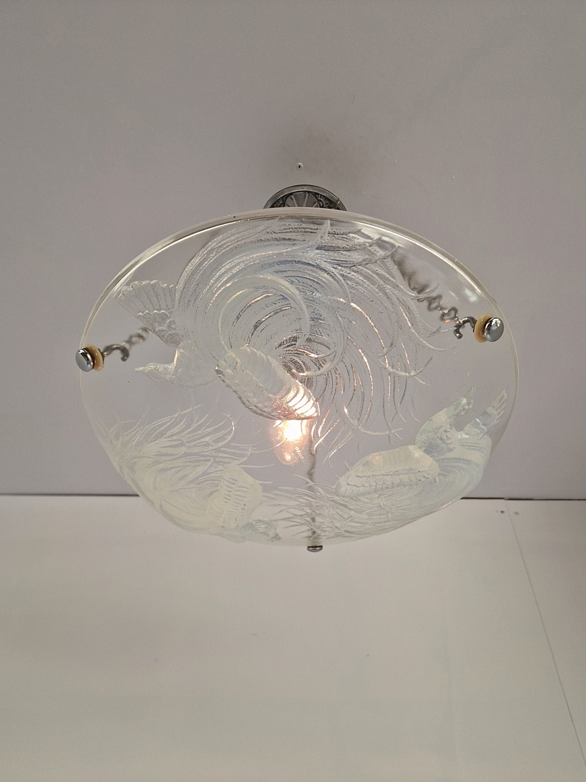 Ernst-Marius Sabino | "Les Oiseaux" Opalescent glass plafonnier | France c.1930 - Image 6