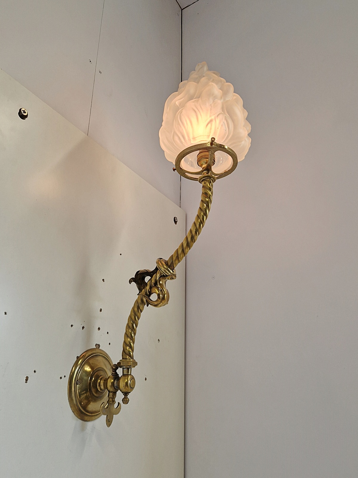 Unsigned | 2 Large Neoclassical "Torchere" Wall Lights | England c.1900 | SOLD - Image 4