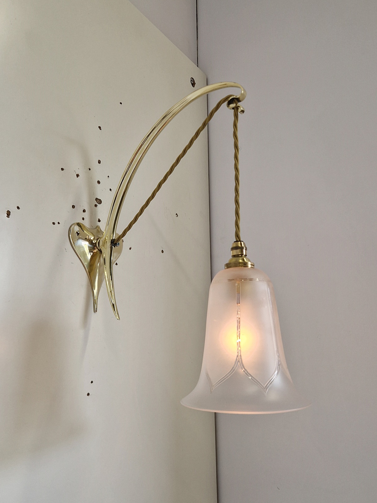 The General Electric Company (G.E.C) | 3 Art Nouveau Wall Lights | England c.1905 - Image 5