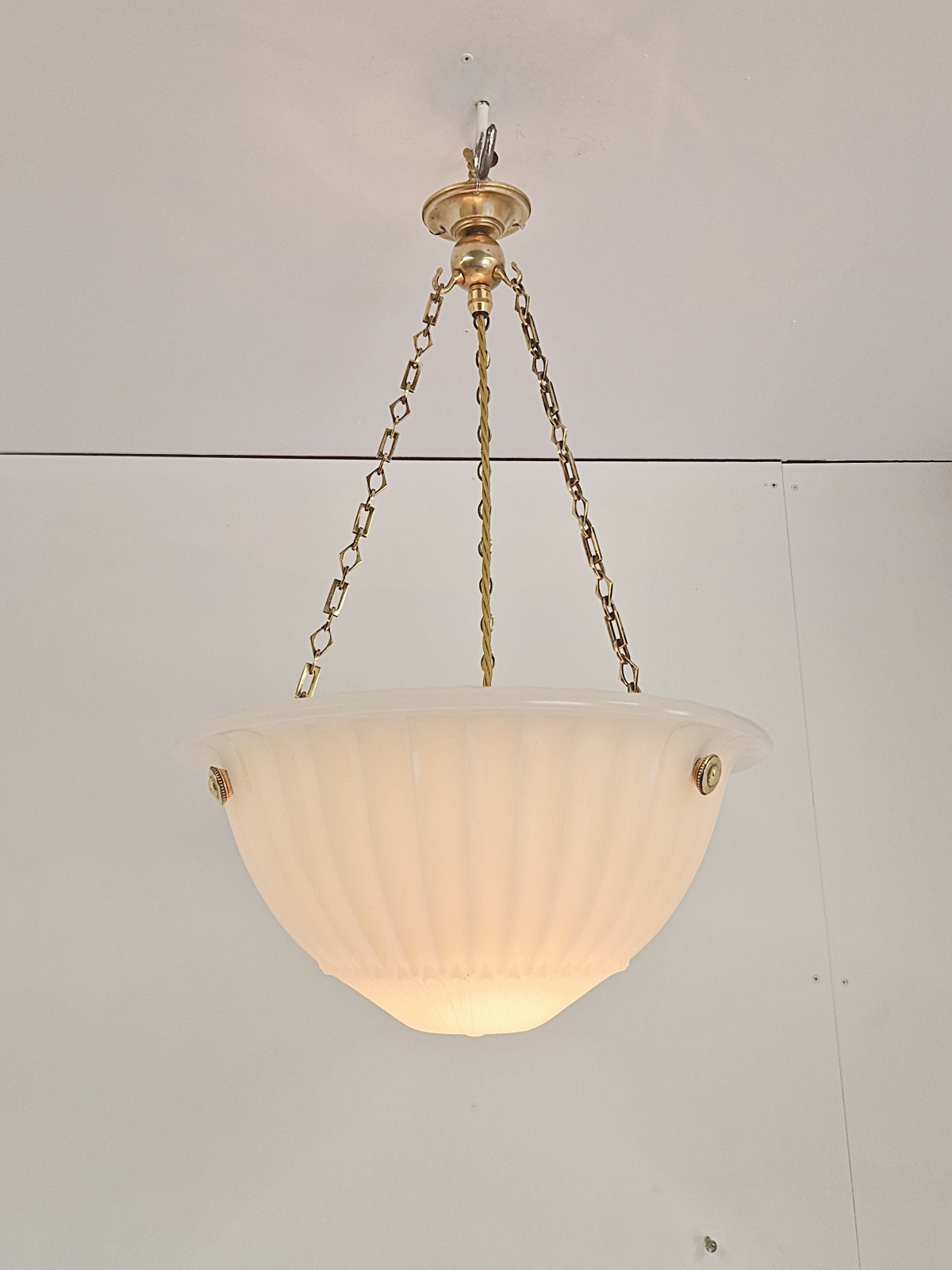 Jefferson & Co. | 2 Moonstone Plafonniers | England c.1925 - Image 2