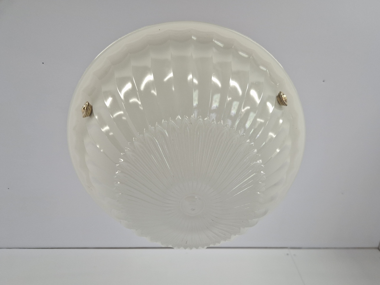 Jefferson & Co. | 2 Moonstone Plafonniers | England c.1925 - Image 9