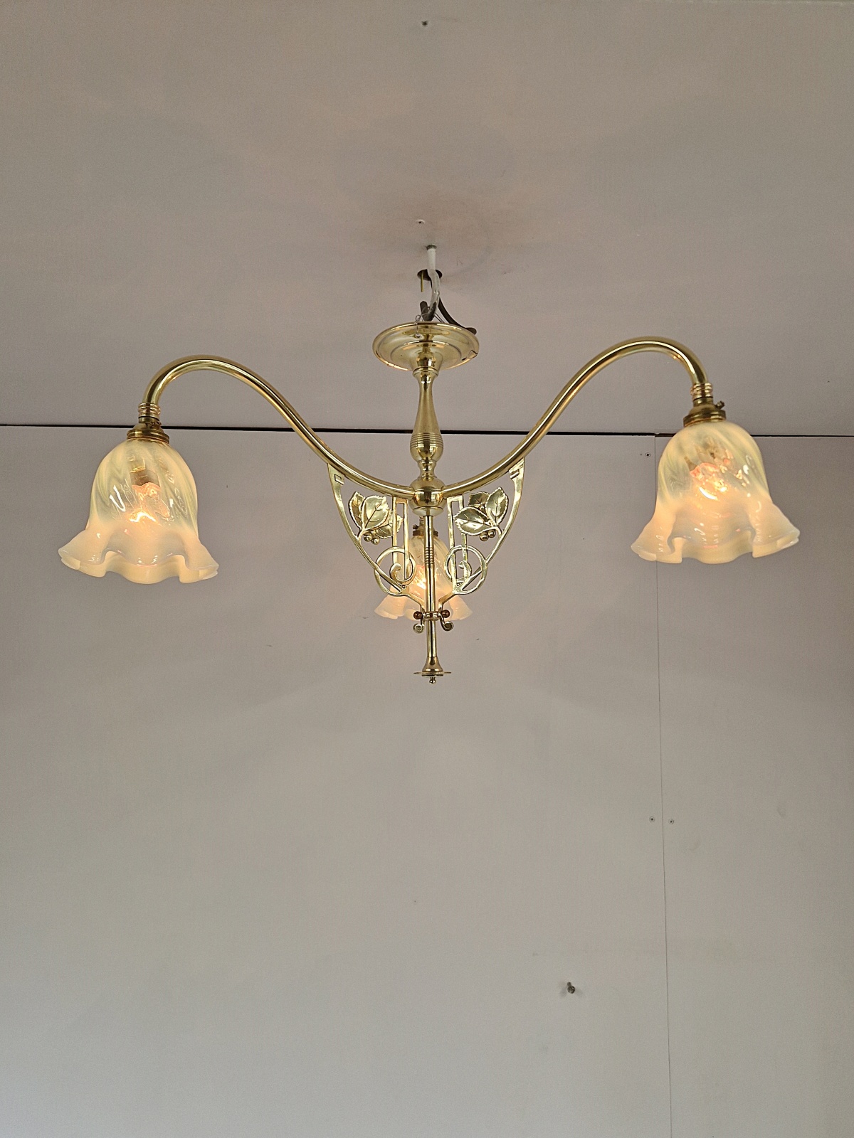 Style of Meynell & Sons, Wolverhampton | Small Art Nouveau 3 Branch Ceiling Light | England c.1910 | SOLD - Image 2