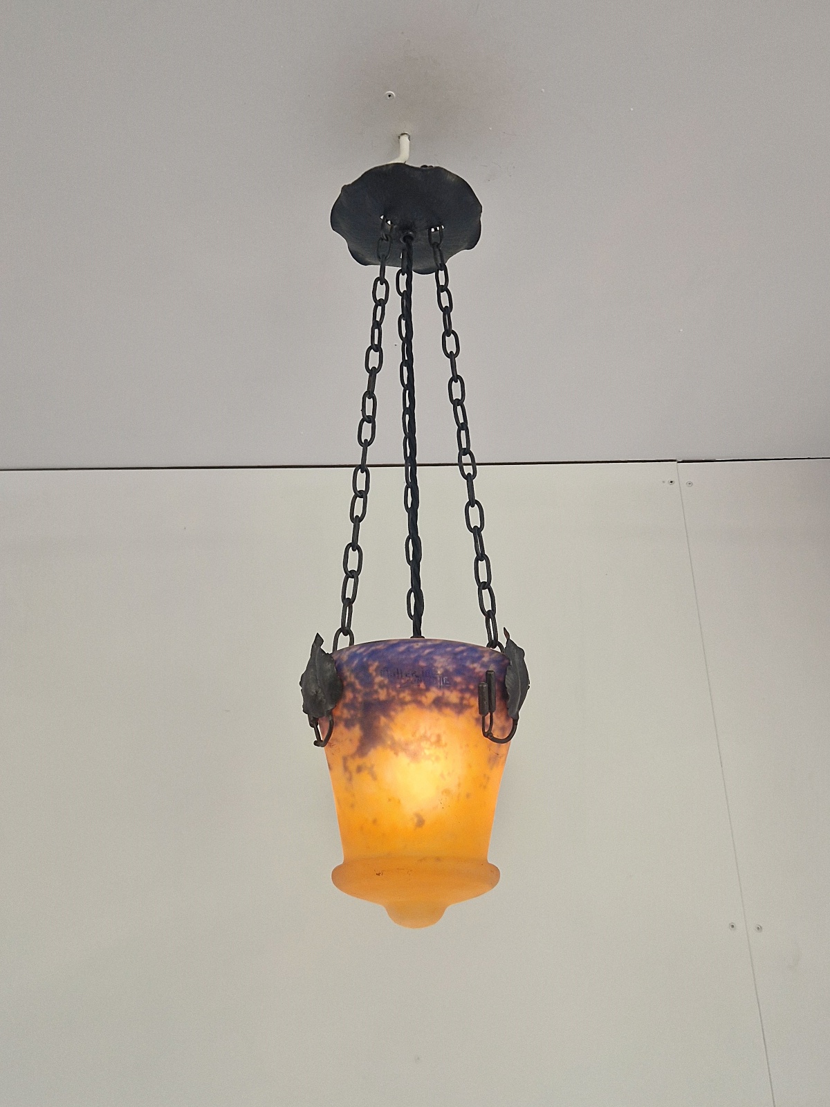 Muller Frères, Luneville | Wrought-iron & Pate-de-verre Lantern | France c.1925 - Image 2