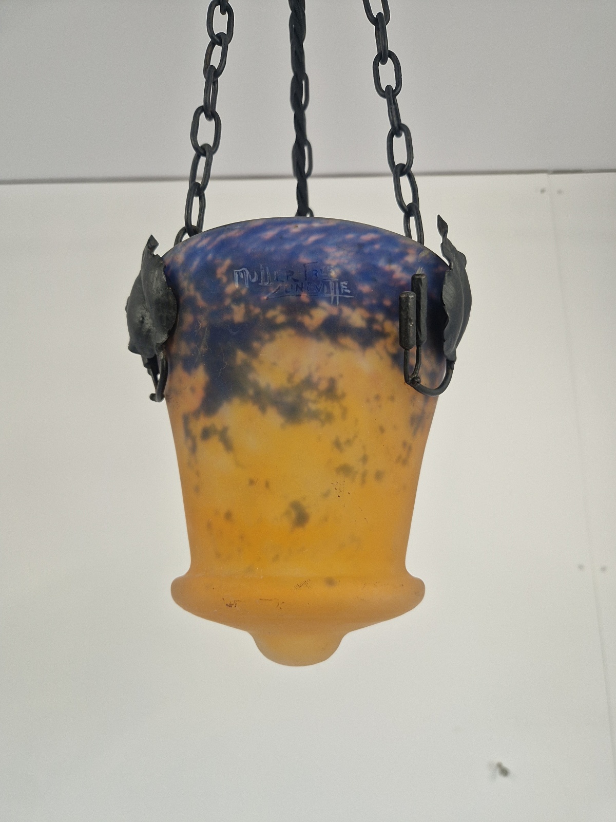 Muller Frères, Luneville | Wrought-iron & Pate-de-verre Lantern | France c.1925 - Image 7