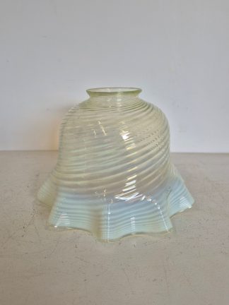 Unsigned | Straw-Opalescent Vaseline Gas Lampshade | English c.1900