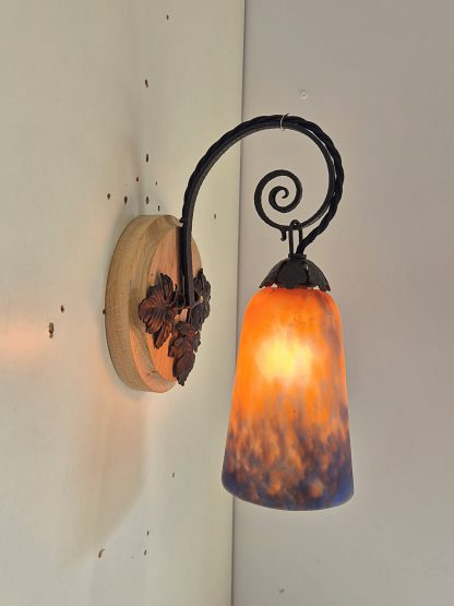 Grandes Verreries de Croismare | 2 Pate-de-verre Wall Lights | France c.1930 - Image 4