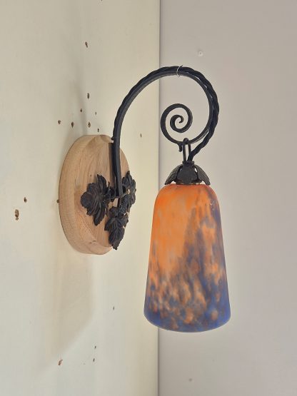 Grandes Verreries de Croismare | 2 Pate-de-verre Wall Lights | France c.1930 - Image 5