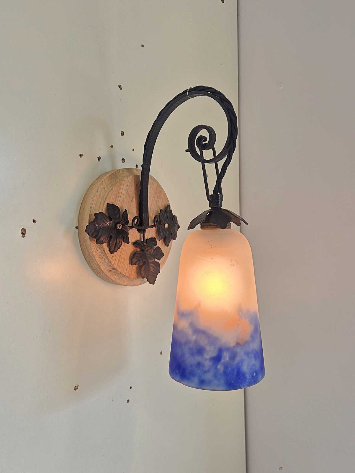 Grandes Verreries de Croismare | 3 Pate-de-verre Wall Lights | France c.1930 - Image 2